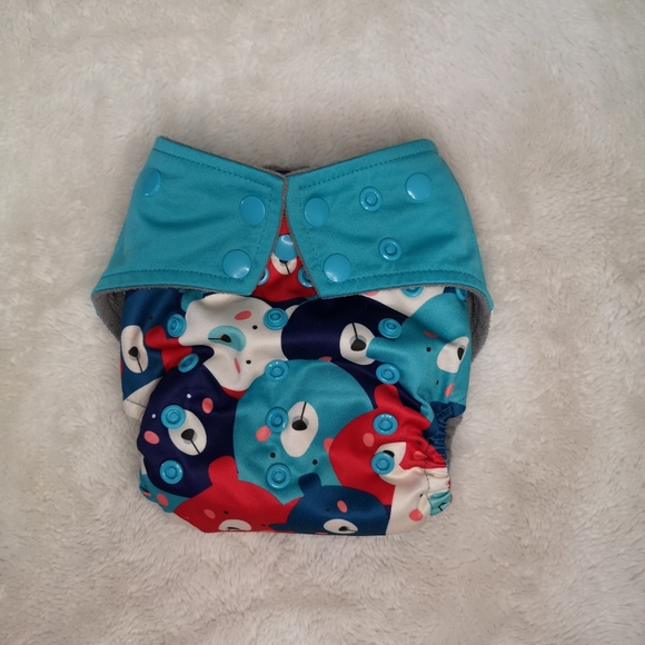 All in One Cloth Diaper - Picture 1 of 3
